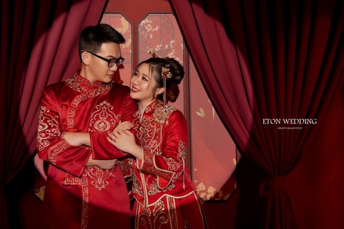 多元風格婚紗照,韓系婚紗,唯美婚紗照,中式婚紗攝影,婚紗主題推薦,婚紗拍攝風格,婚紗攝影作品